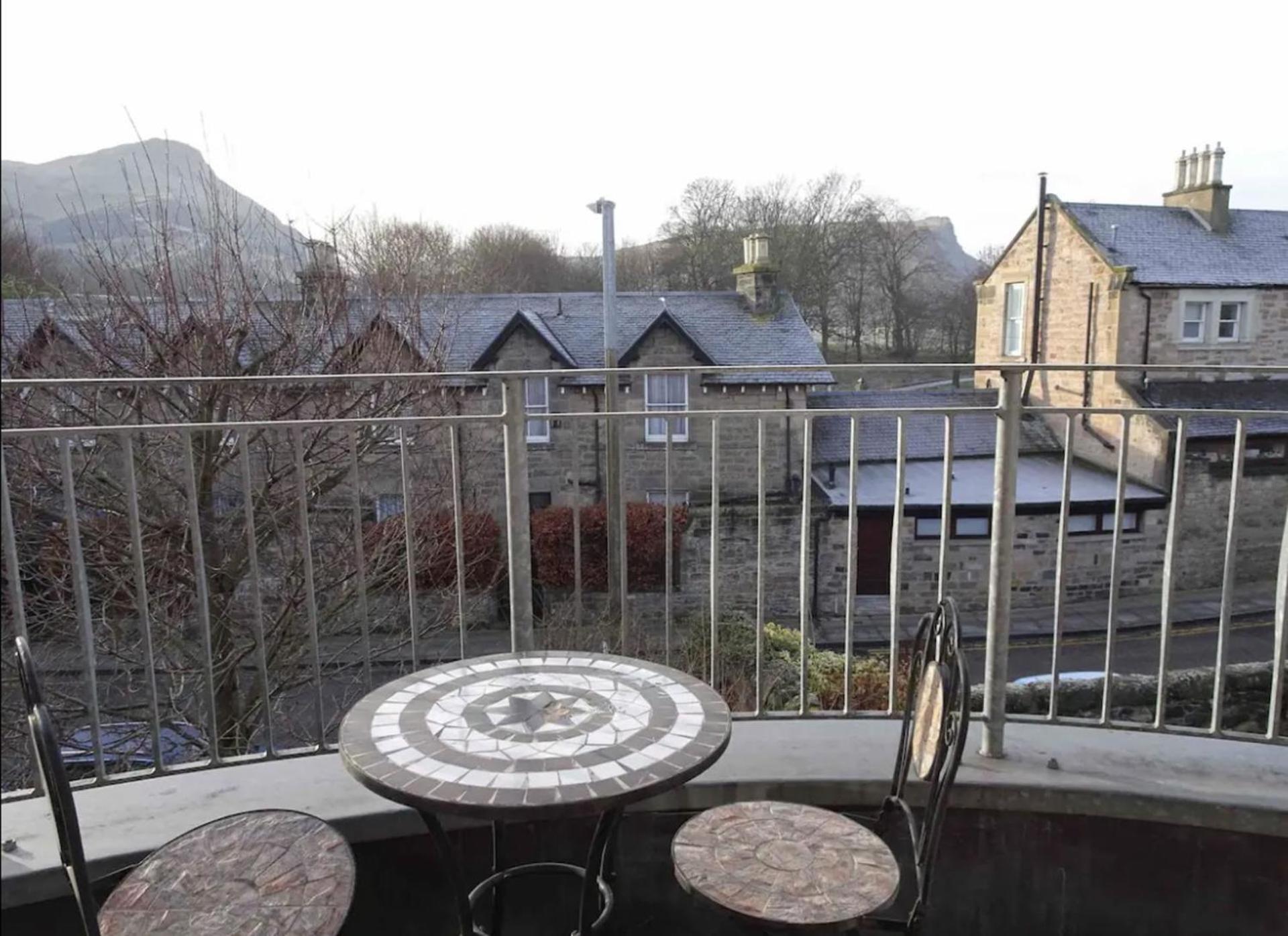 Stunning View 2 Bedrooms Apartment